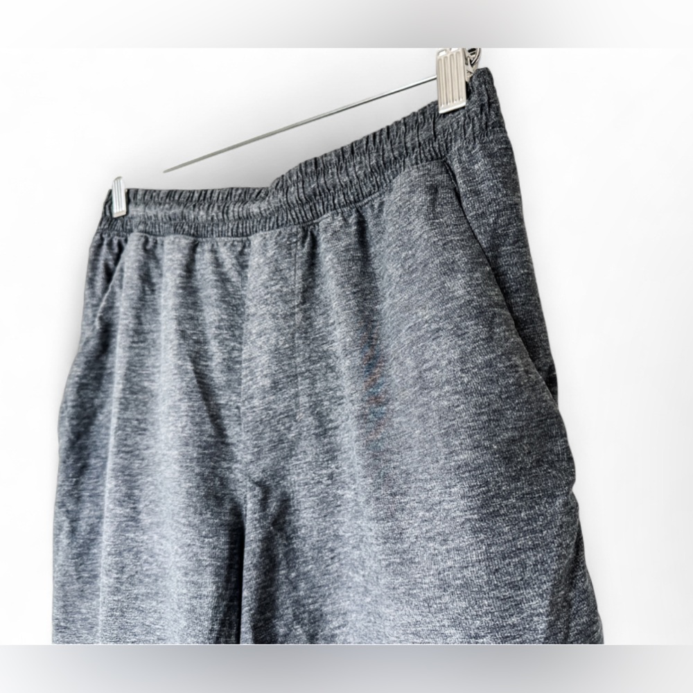 Lululemon Pace Breaker Shorts Men’s Athletic Shorts - Medium - Picture 6 of 15